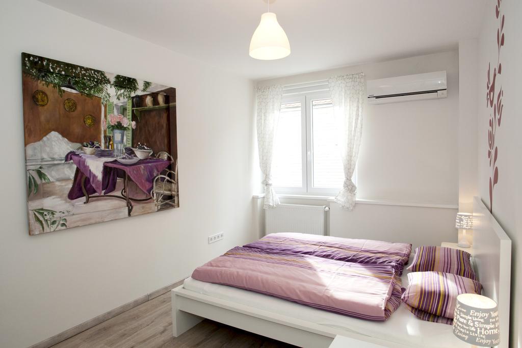 Ilona 2 Bedrooms Apartment In The Center Budapest Kültér fotó